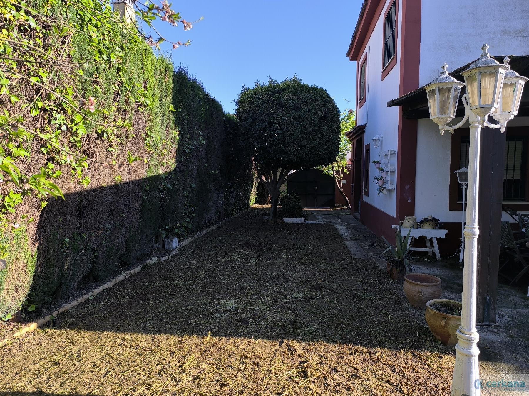 Venta de chalet en Espartinas