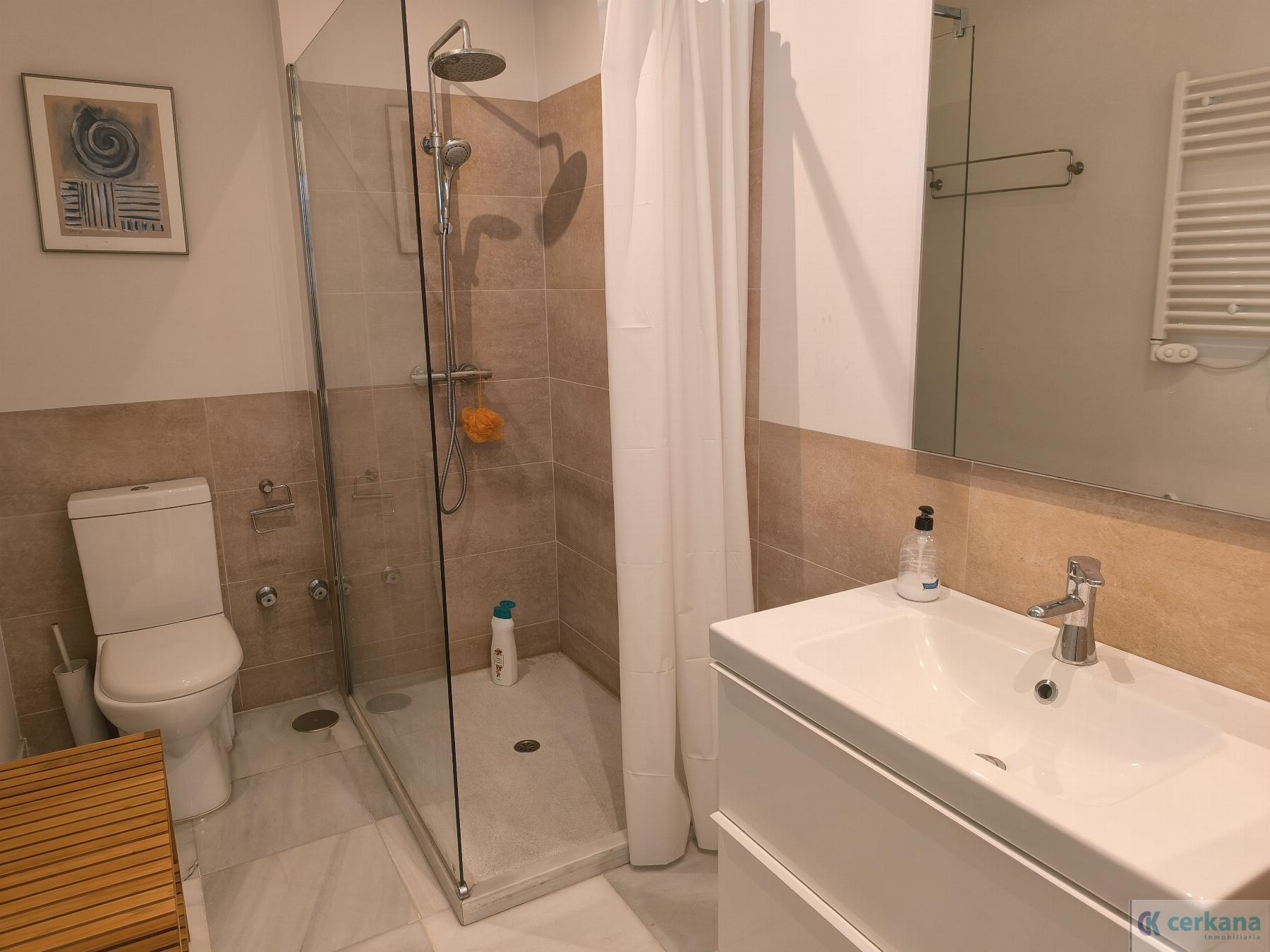 Venta de chalet en Tomares