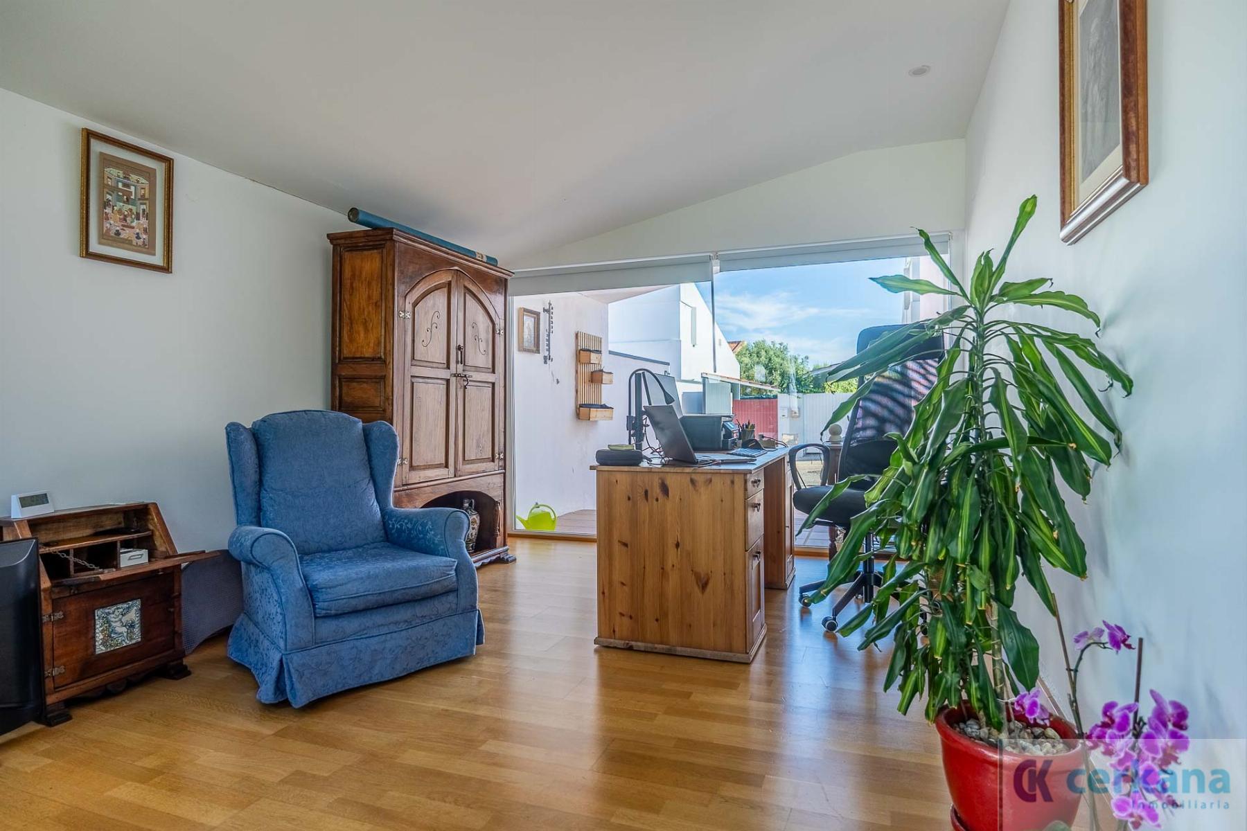 Venta de chalet en Espartinas