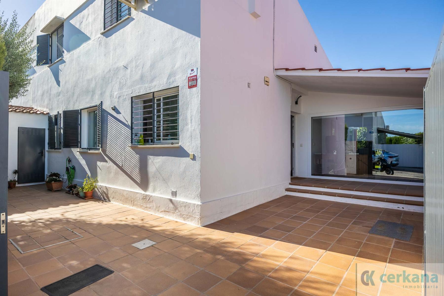 Venta de chalet en Espartinas