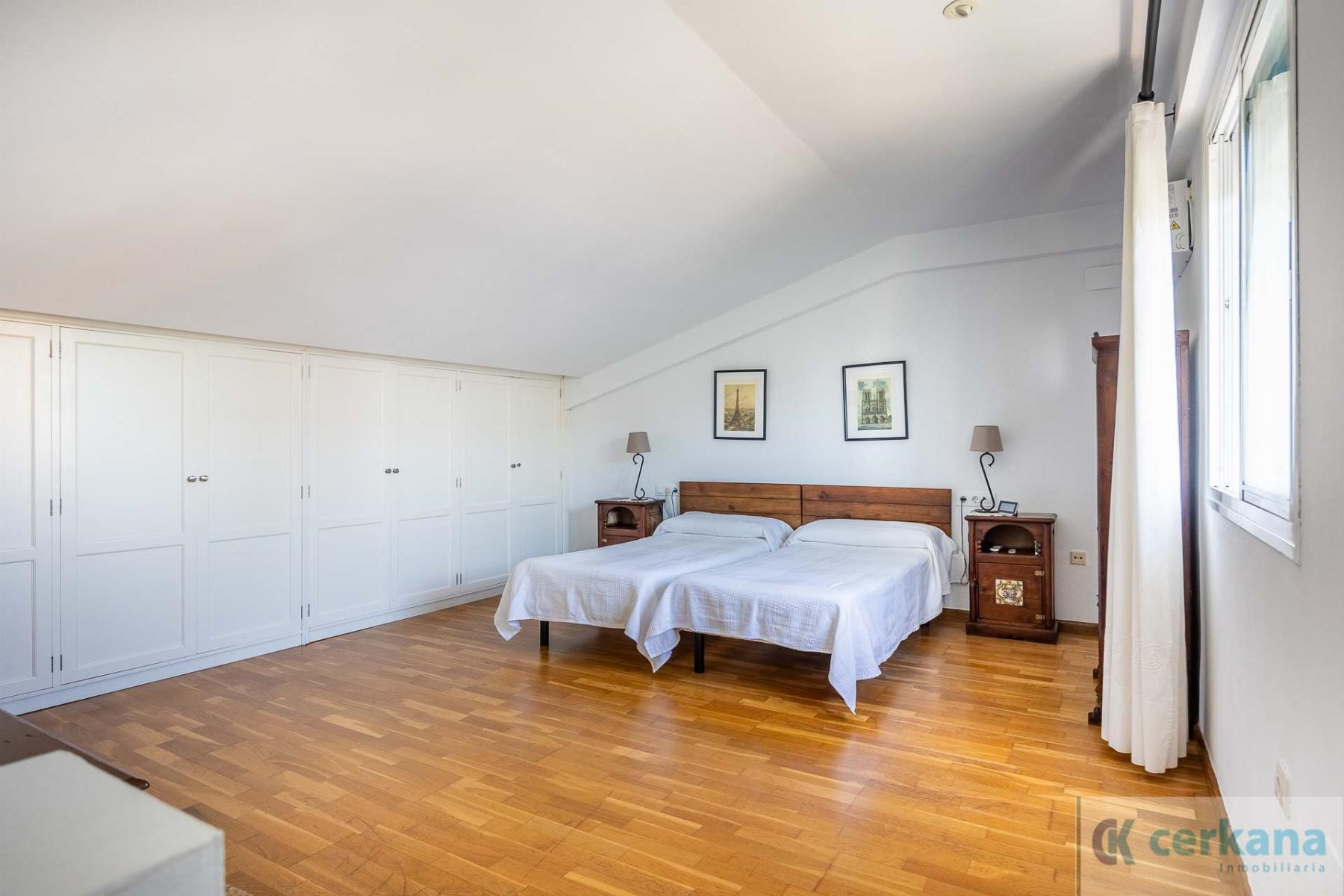 Venta de chalet en Espartinas