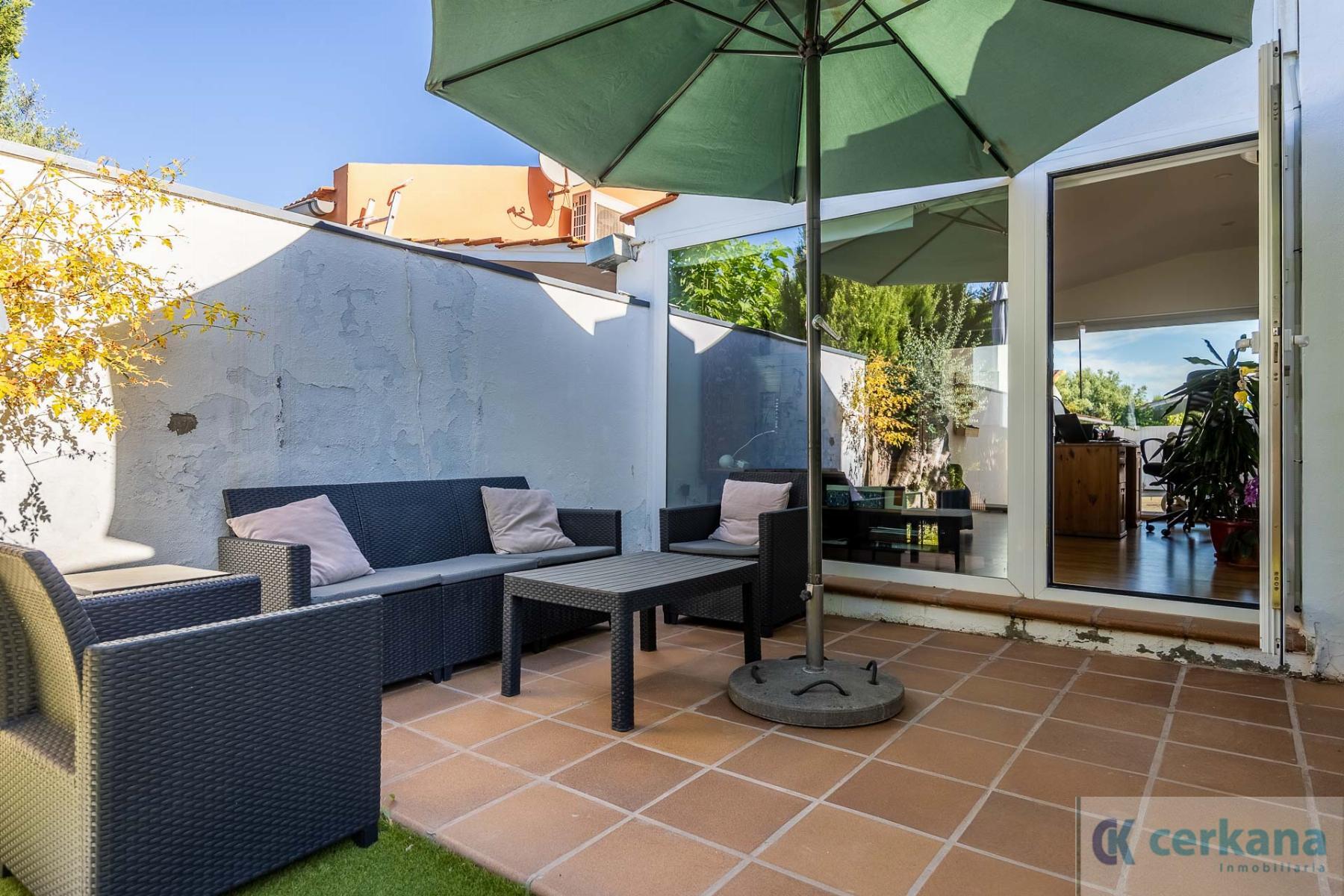 Venta de chalet en Espartinas