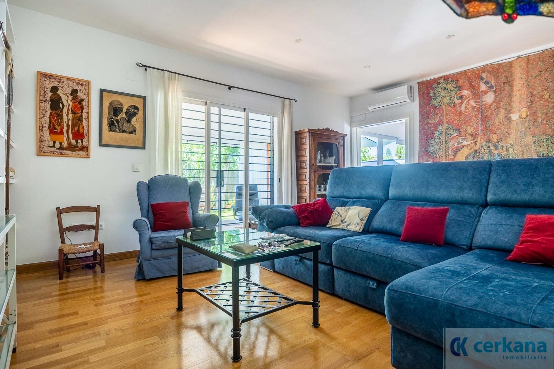 Venta de chalet en Espartinas
