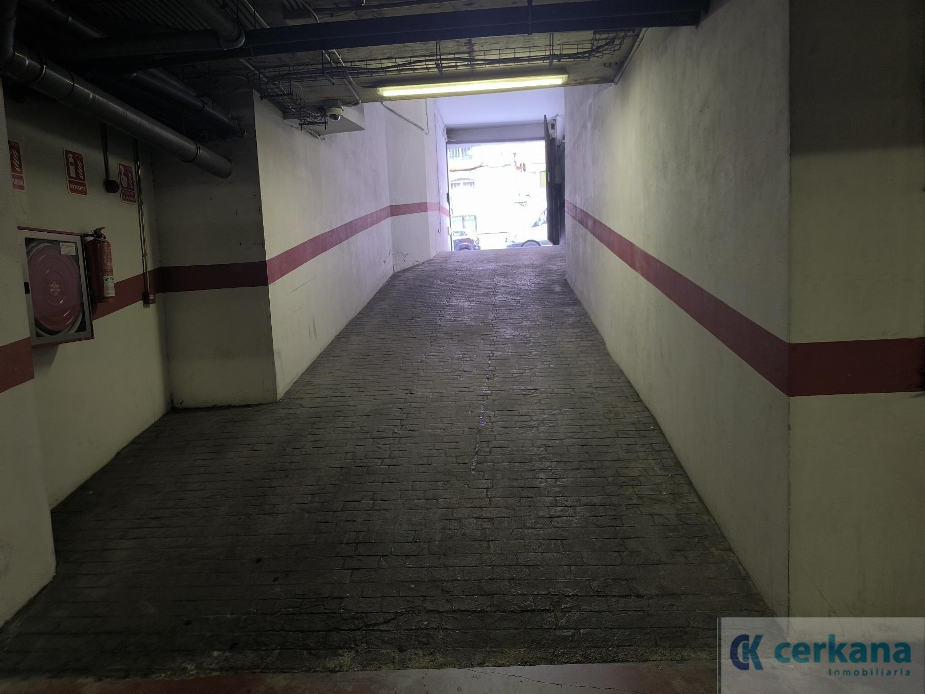 Venta de garaje en Sevilla