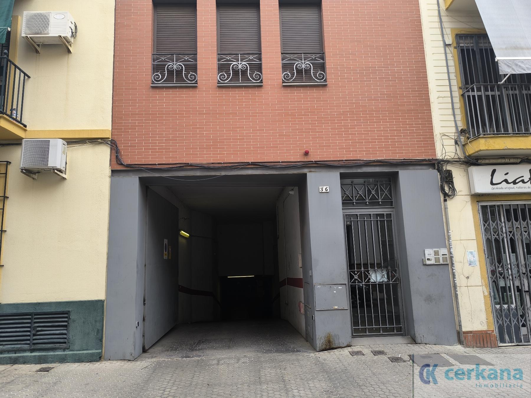 Venta de garaje en Sevilla
