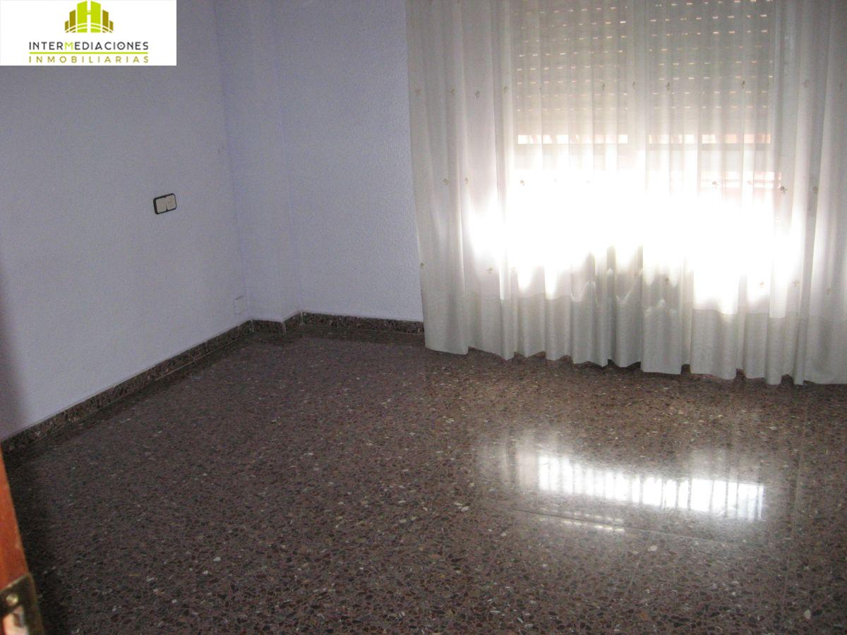 For sale of flat in Albacete