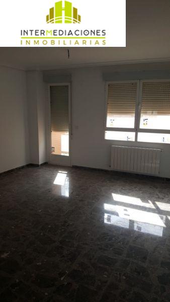 For sale of flat in Albacete