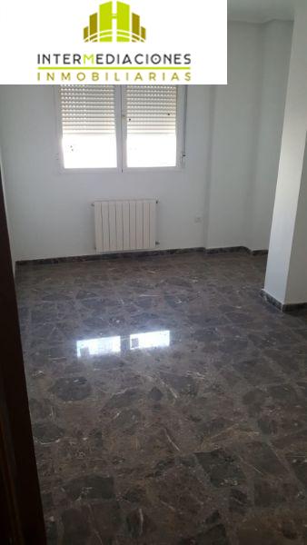 For sale of flat in Albacete