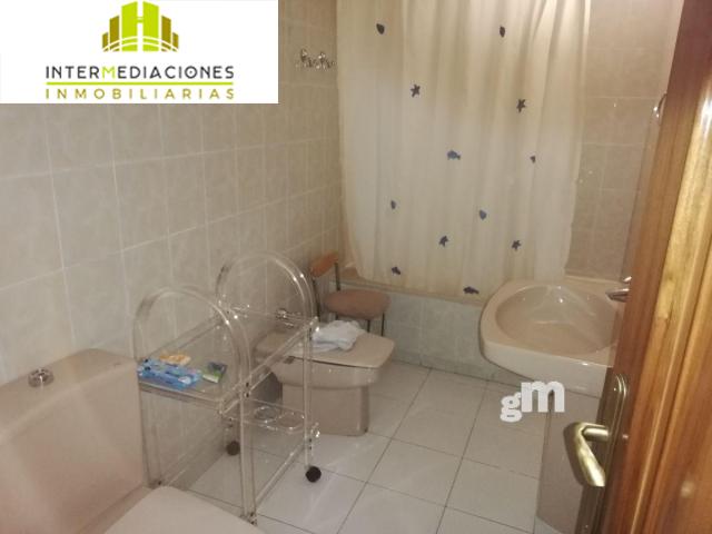 For sale of flat in Albacete