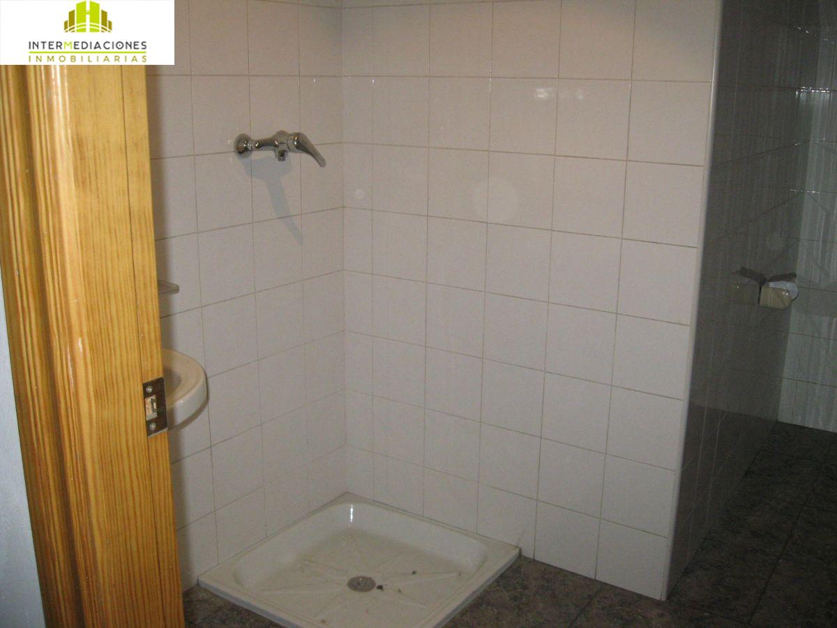 For rent of premises in Albacete