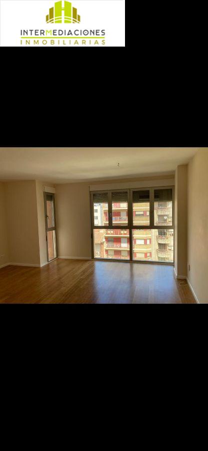 For sale of flat in La Roda