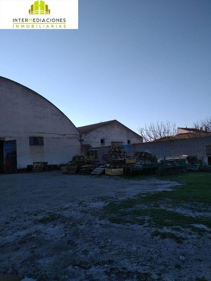 Alquiler de nave industrial en Casas de Juan Núñez