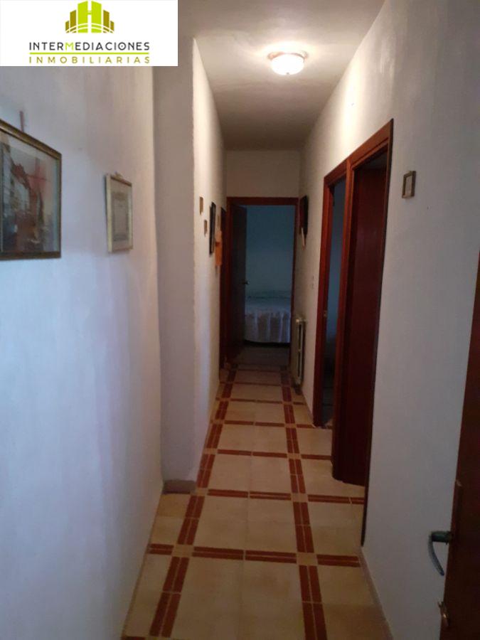 For sale of house in Hoya-Gonzalo