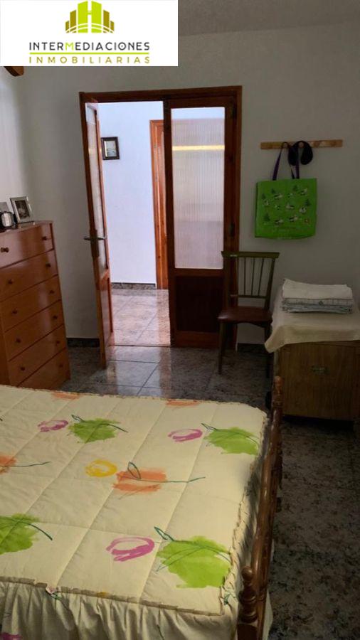 For sale of house in El Bonillo