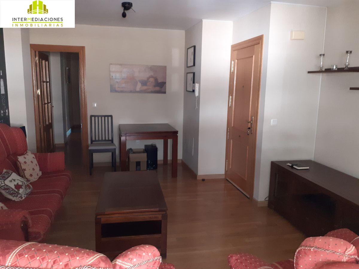 For rent of penthouse in Albacete