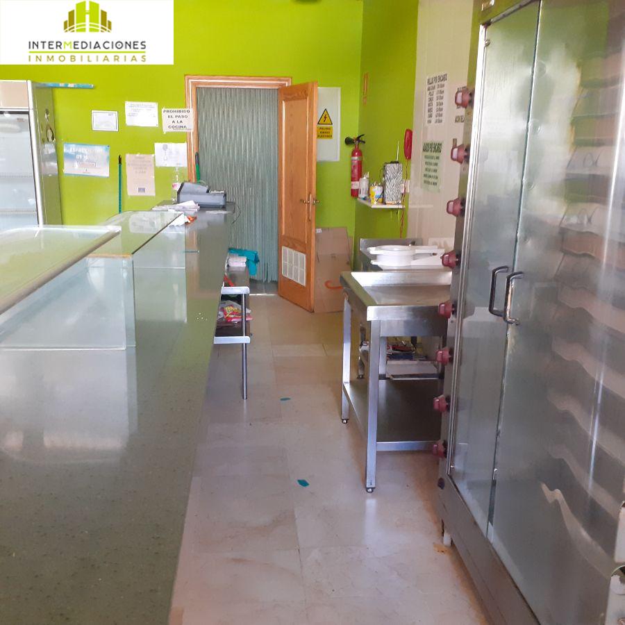 For rent of commercial in Albacete