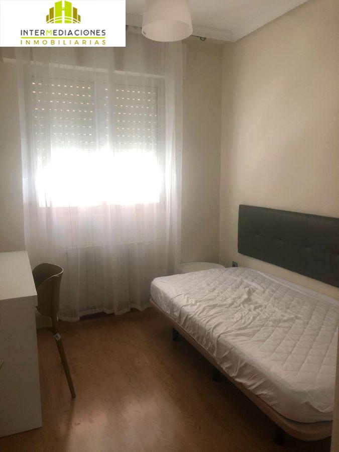 For sale of flat in Albacete