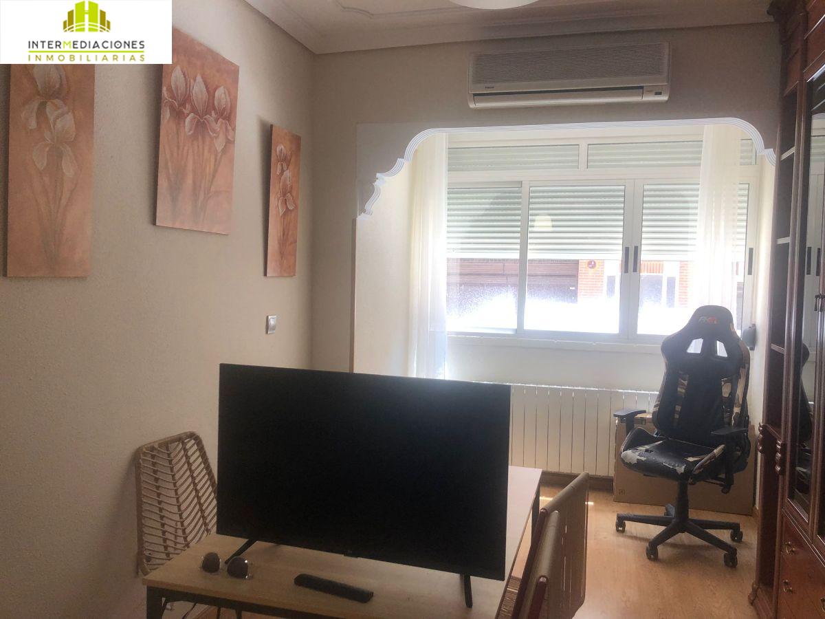 For sale of flat in Albacete