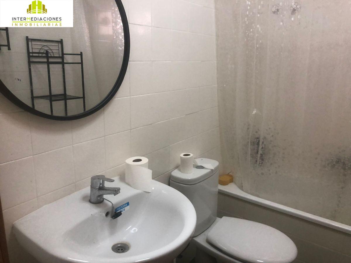 For sale of flat in Albacete