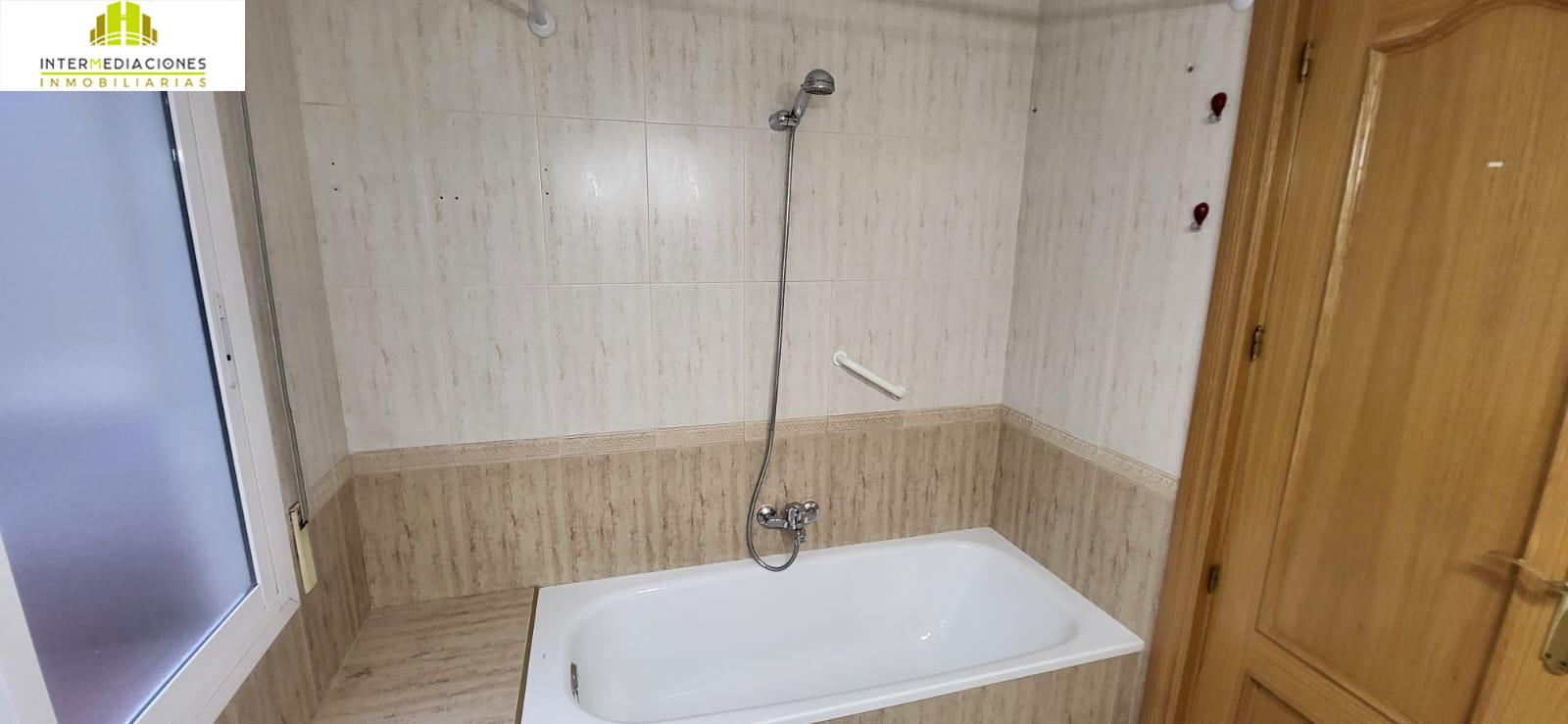 For rent of apartment in Albacete