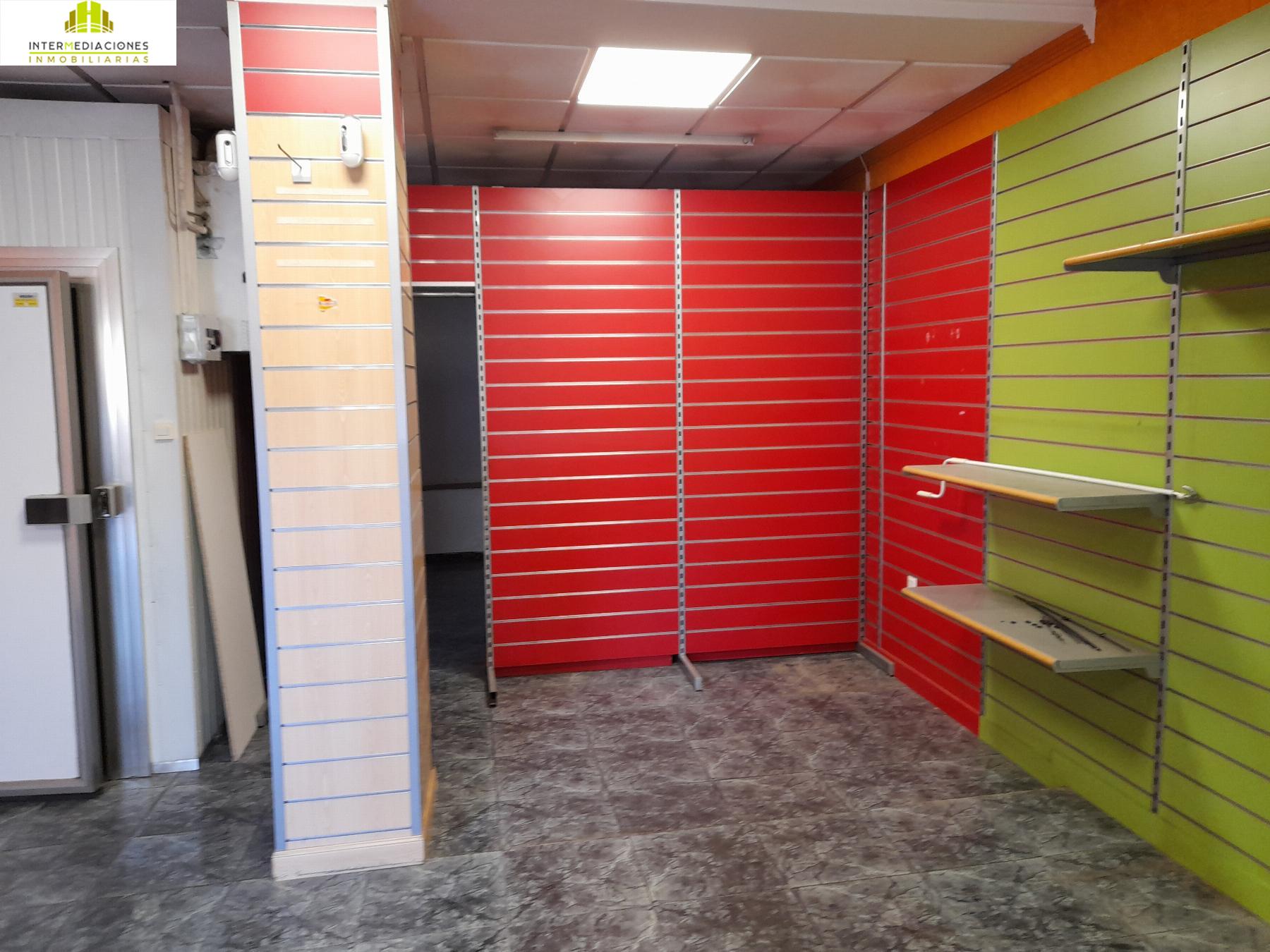 For rent of commercial in Albacete