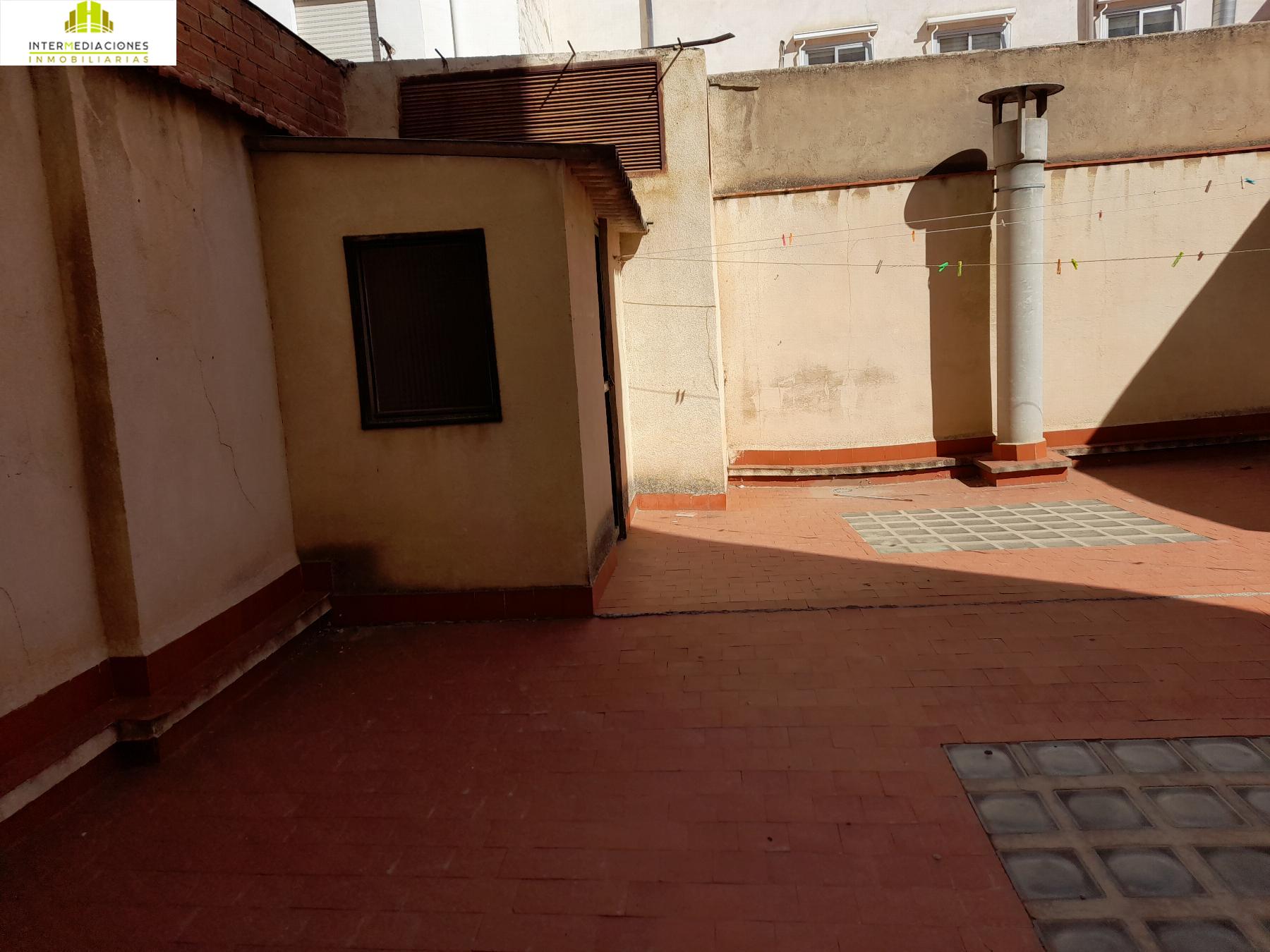 For sale of flat in Albacete