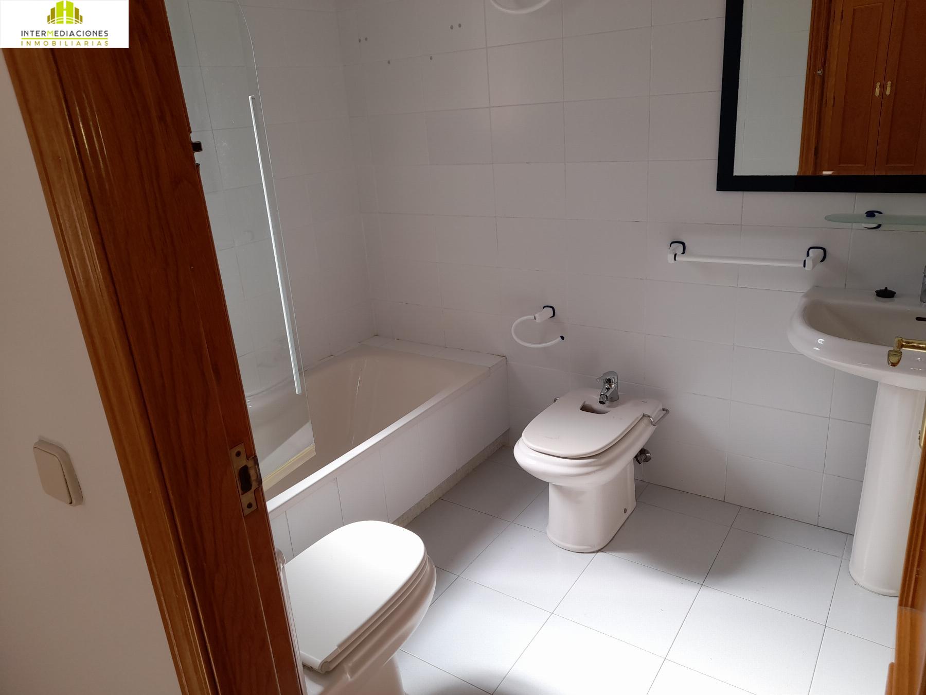 For sale of flat in Albacete
