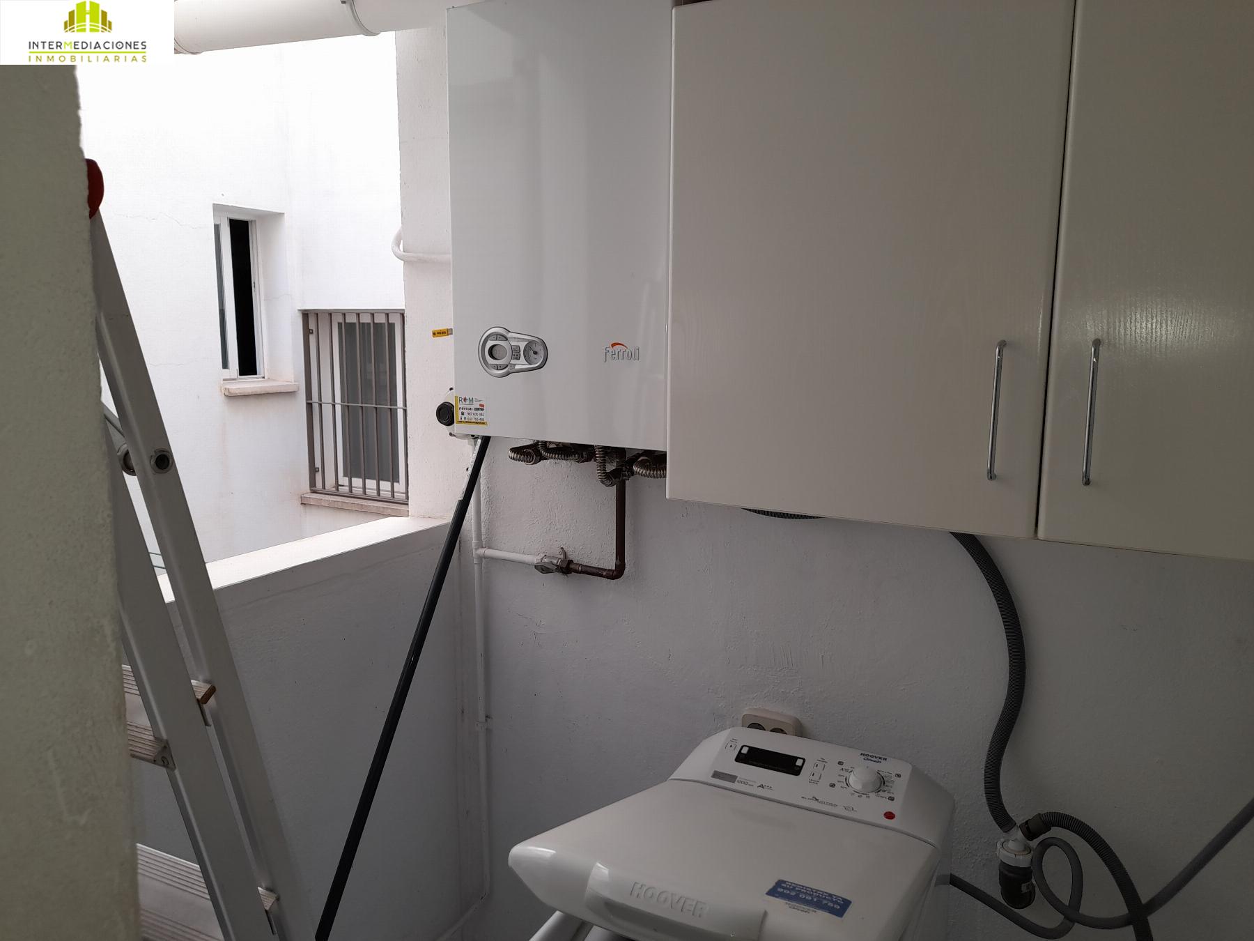 For sale of flat in Albacete