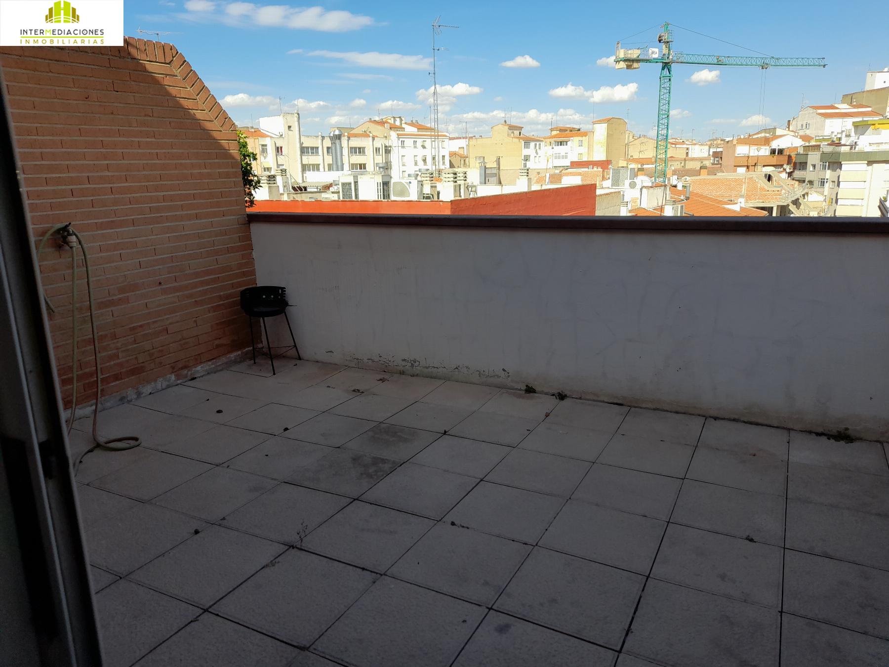 For sale of flat in Albacete