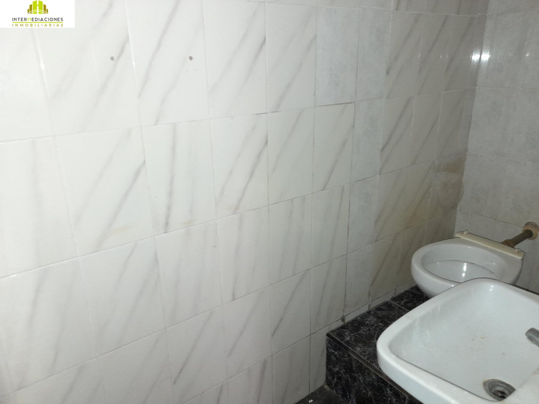 Venta de local comercial en Albacete