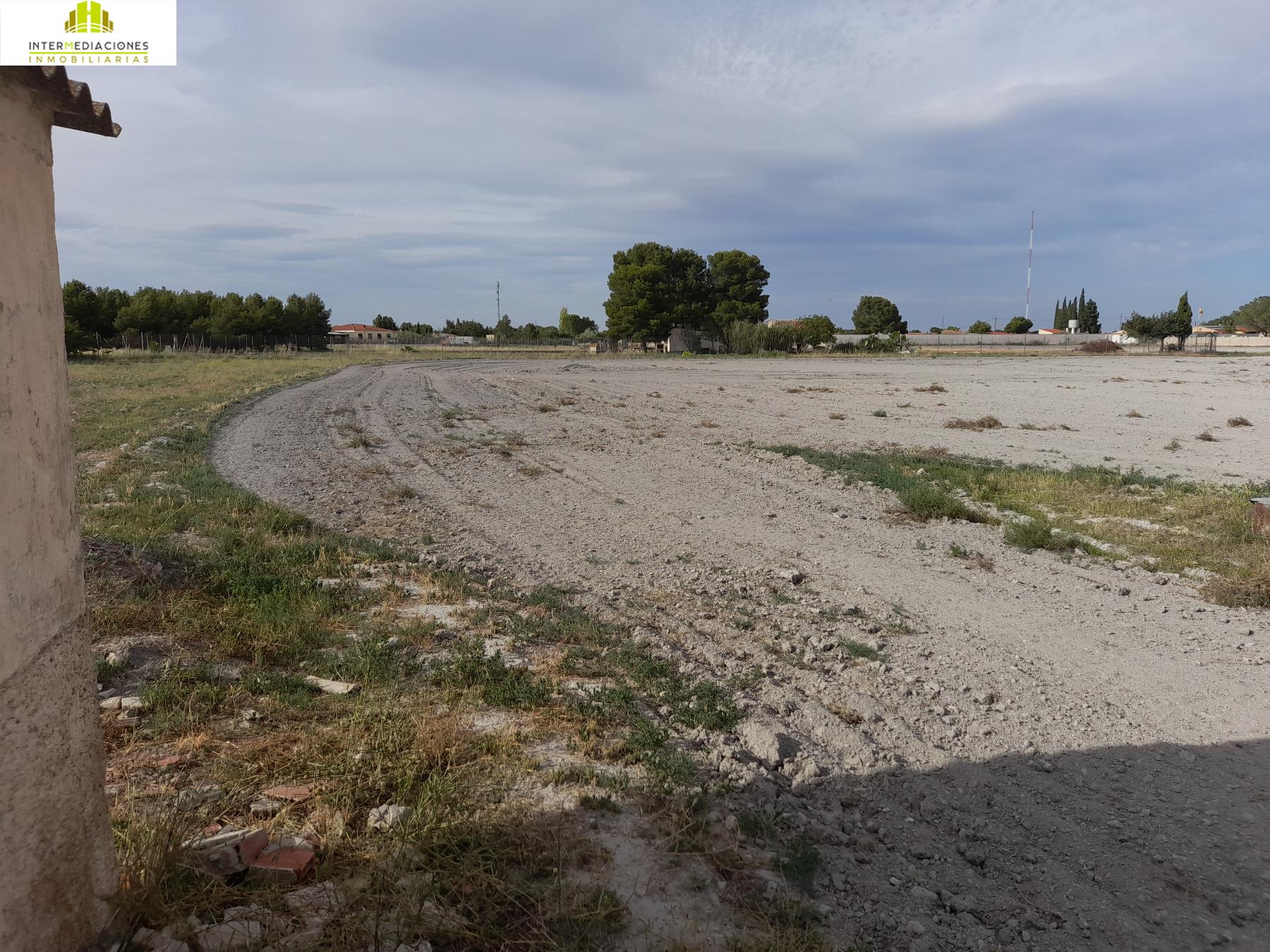 For sale of rural property in Albacete