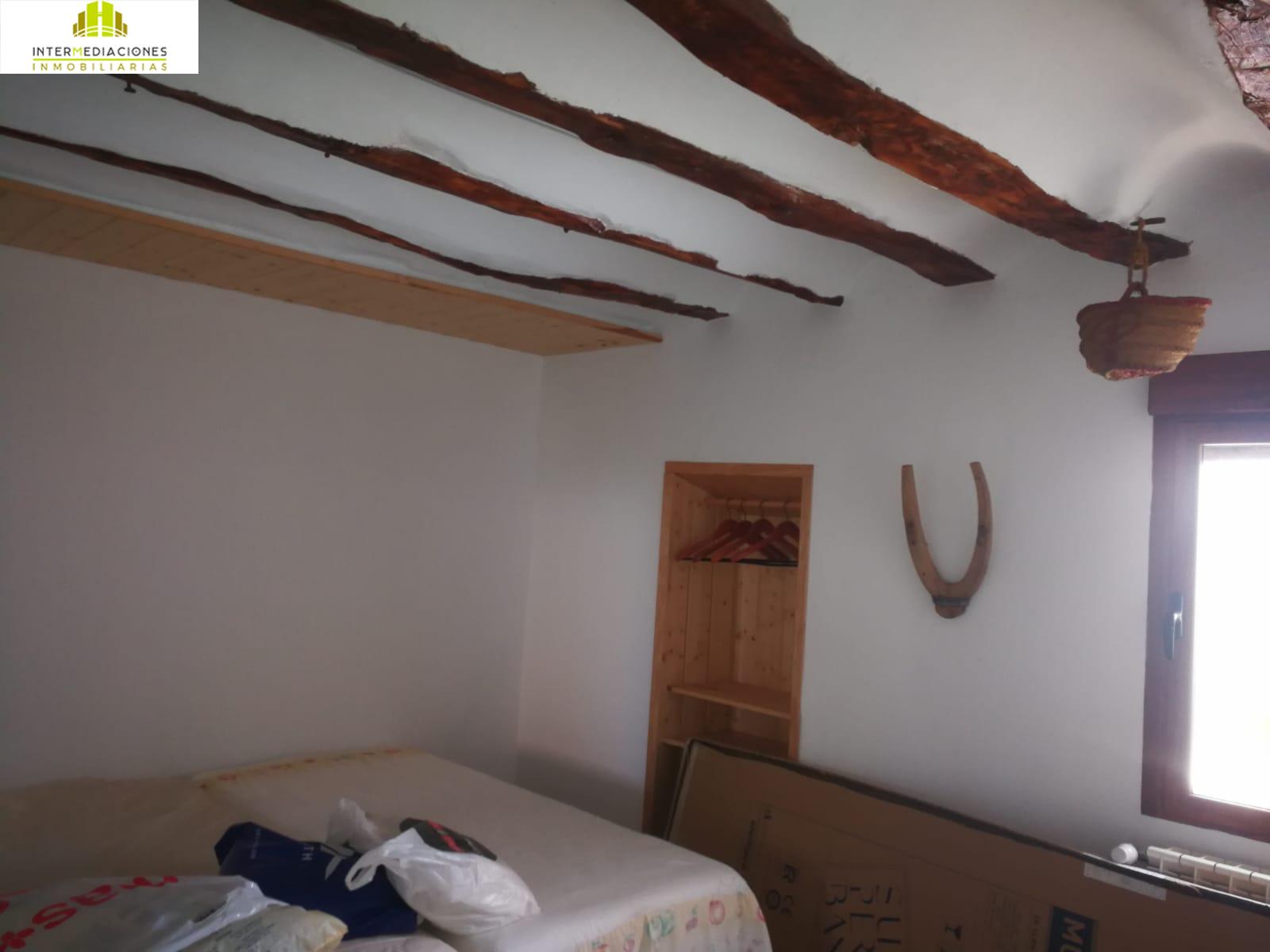 For rent of chalet in Albacete