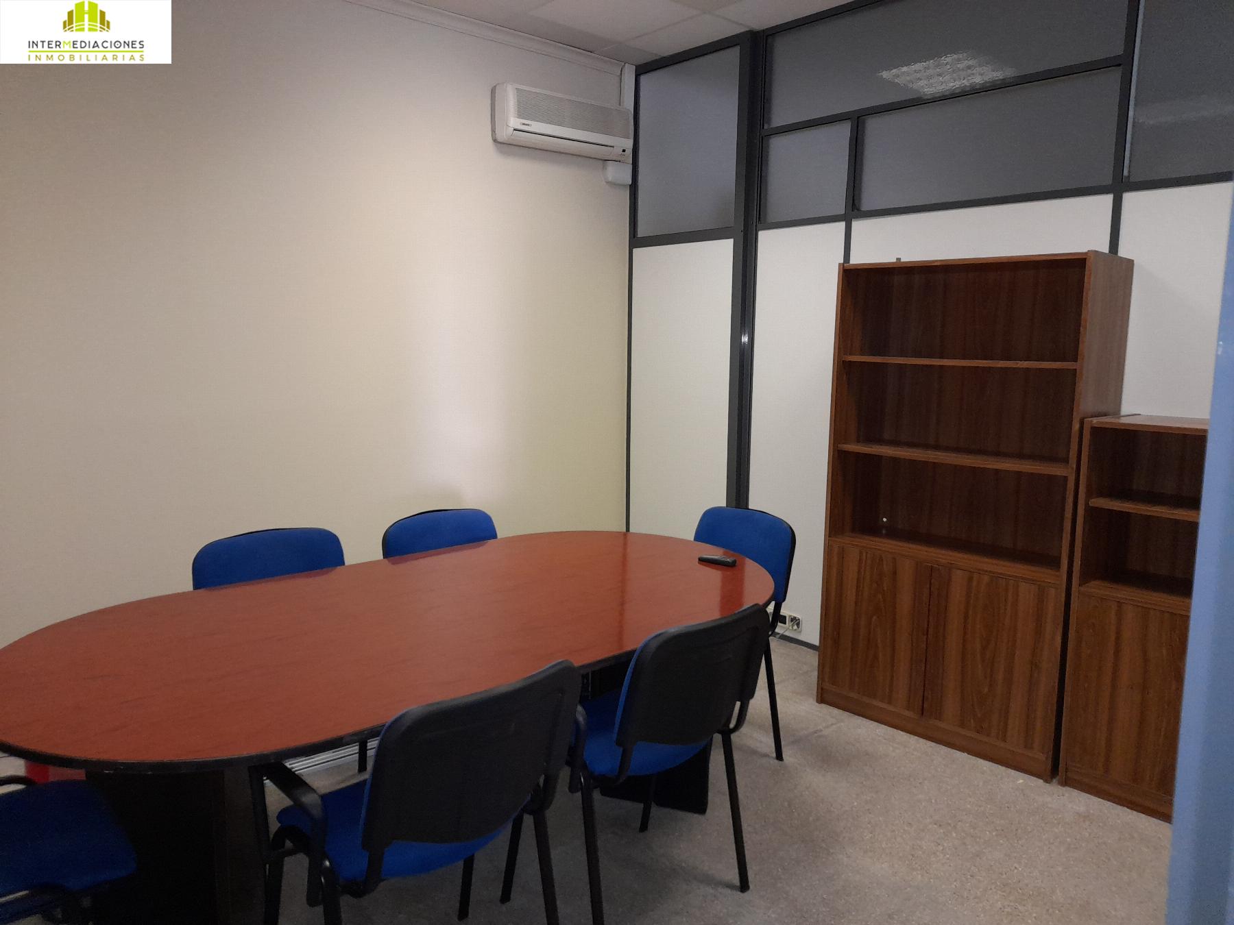 For rent of office in Albacete