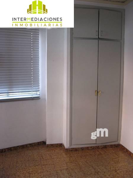 For rent of commercial in Albacete