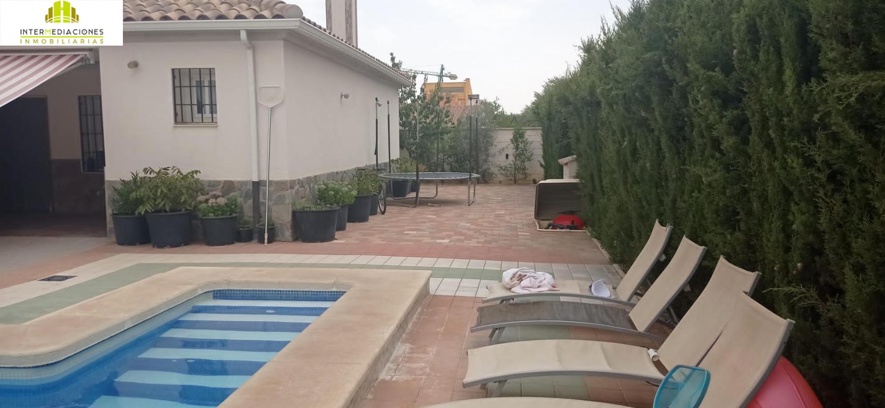 Venta de chalet en Albacete