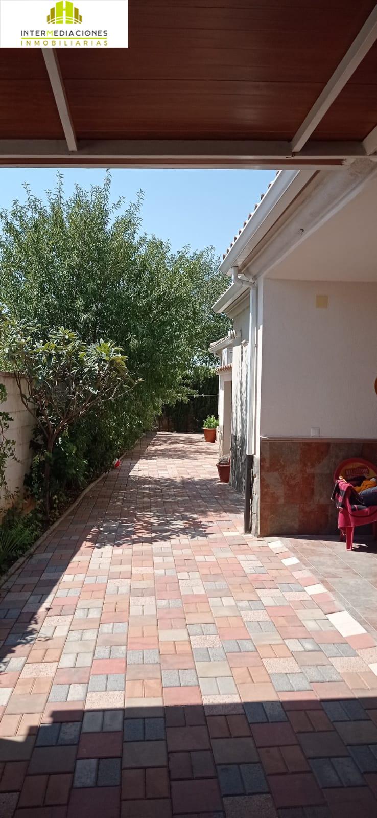 Venta de chalet en Albacete