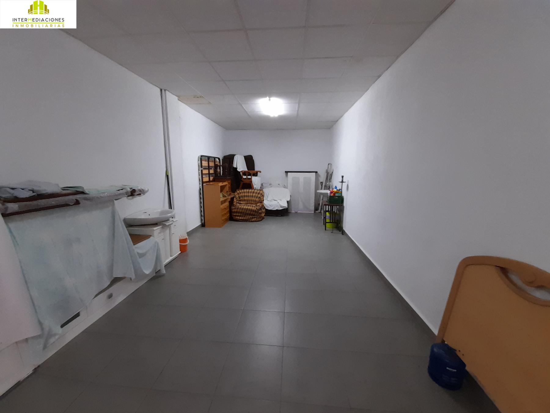 For rent of commercial in Albacete