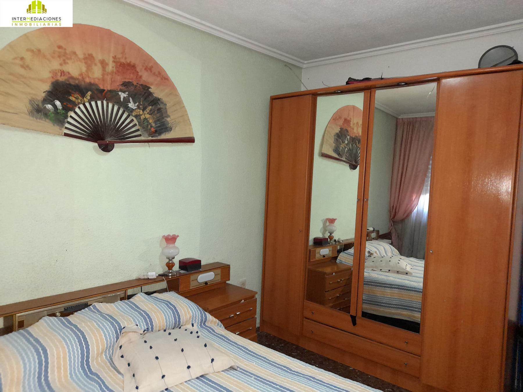 For sale of penthouse in Albacete