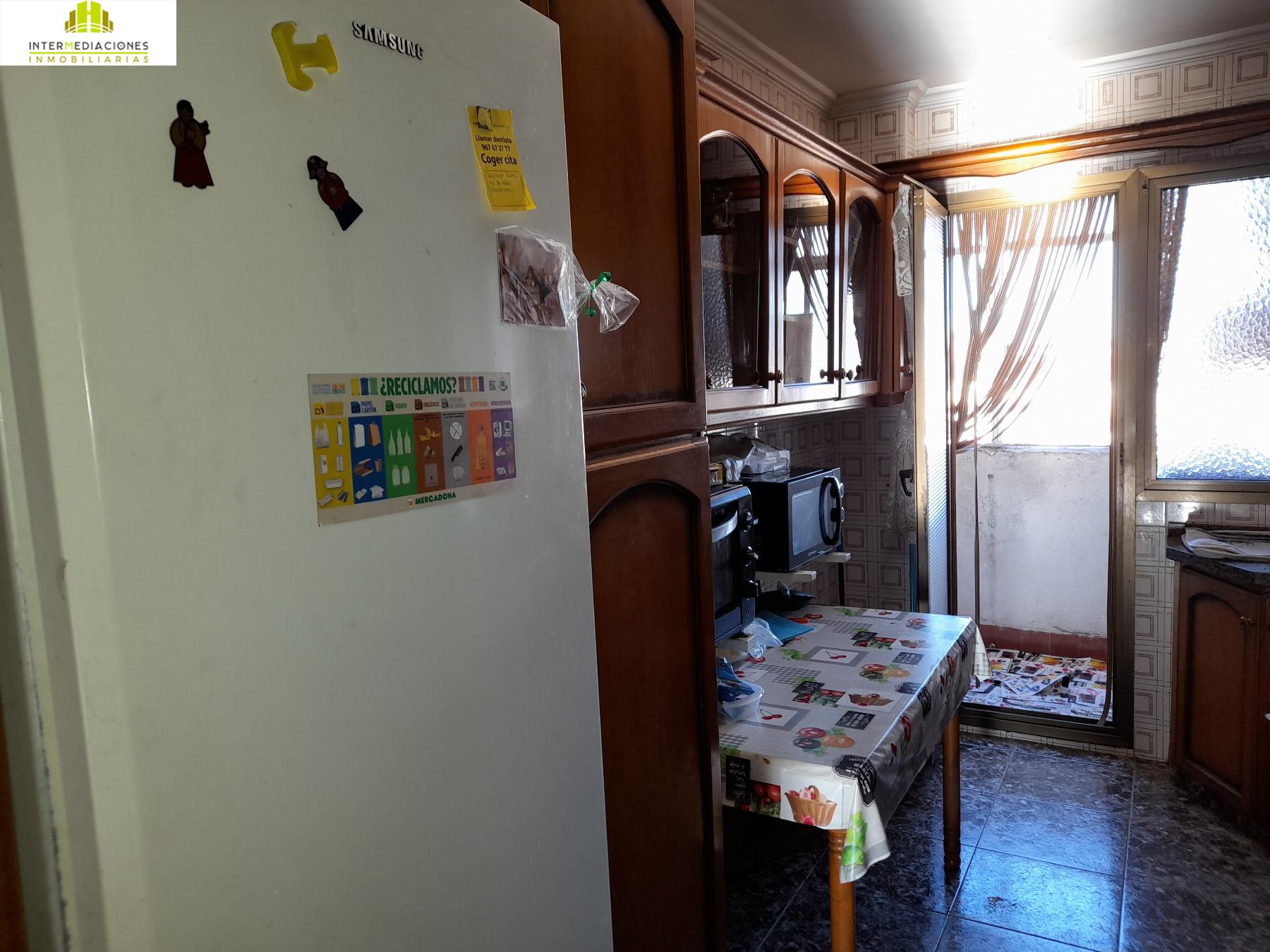 For sale of penthouse in Albacete