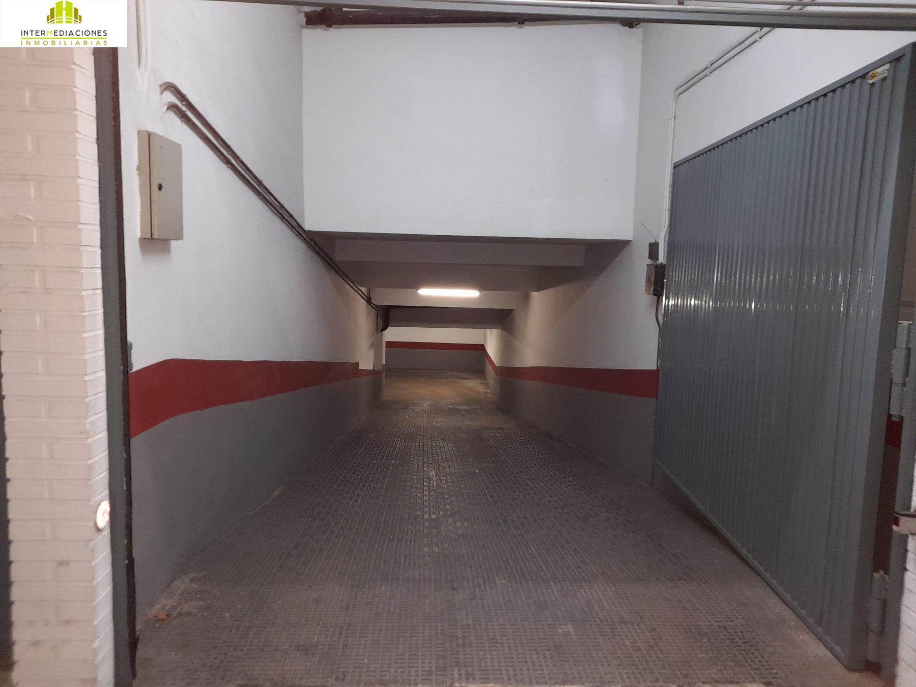For sale of penthouse in Albacete