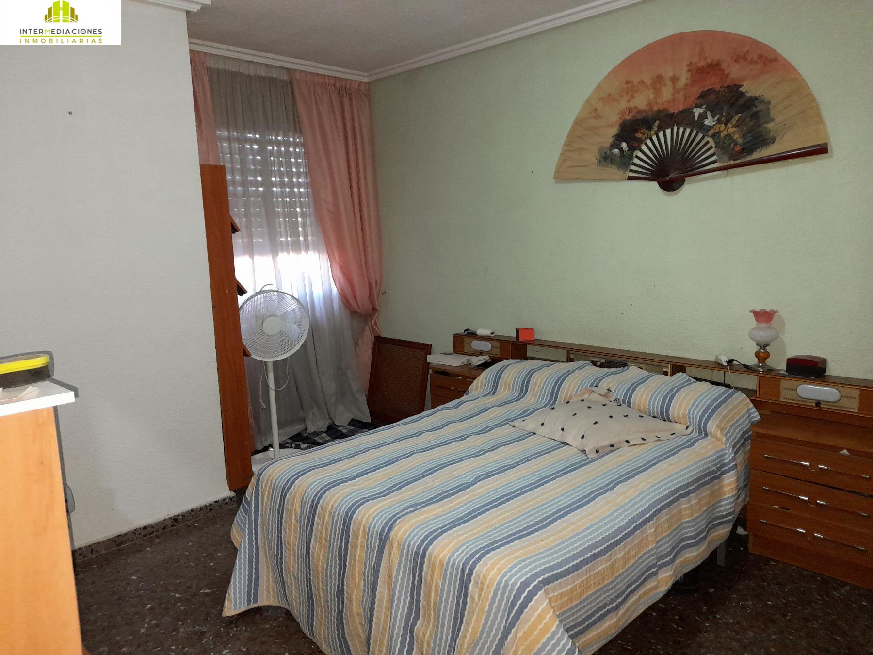 For sale of penthouse in Albacete