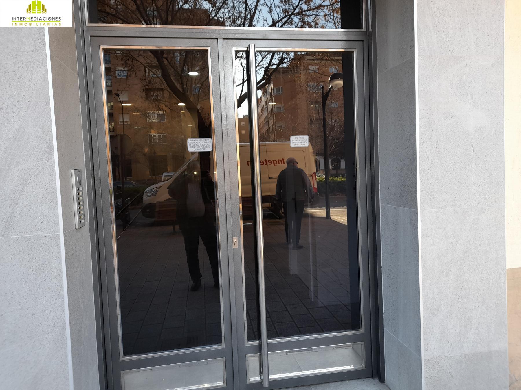 For sale of penthouse in Albacete