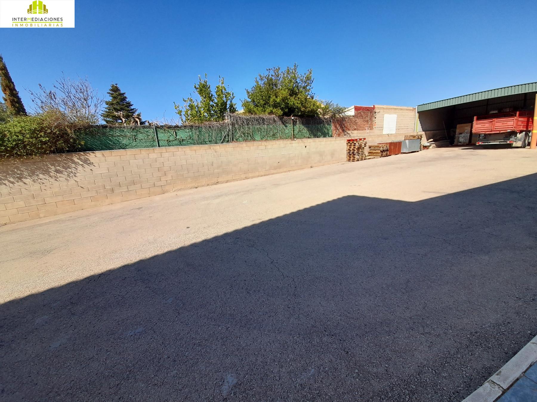 For sale of industrial plant/warehouse in Tobarra