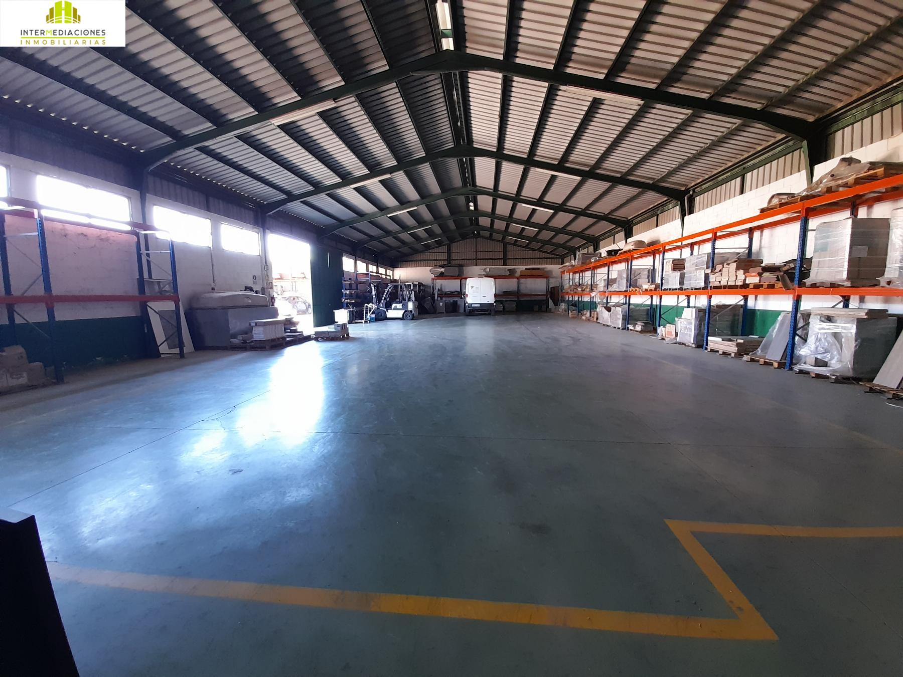 For sale of industrial plant/warehouse in Tobarra