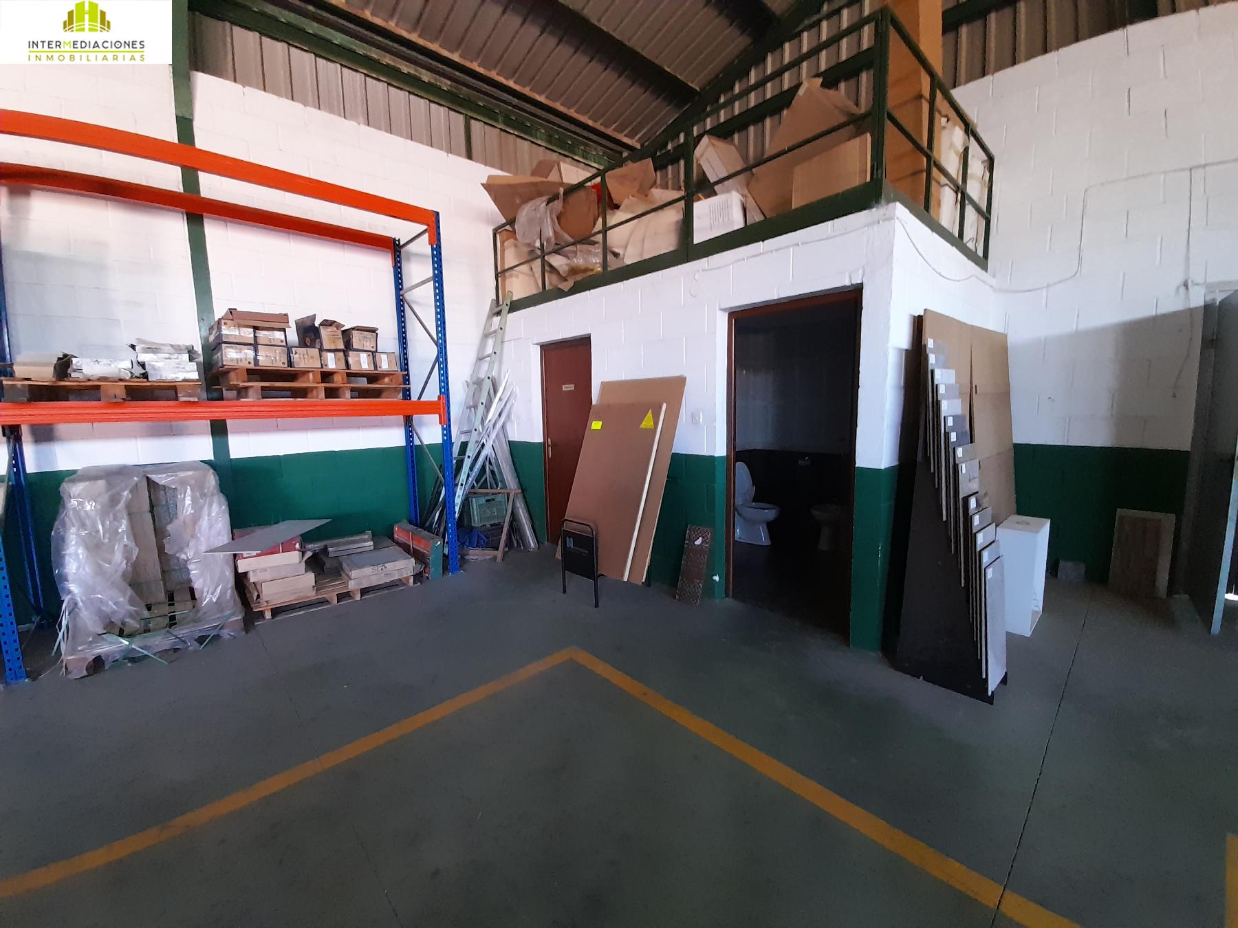 For sale of industrial plant/warehouse in Tobarra