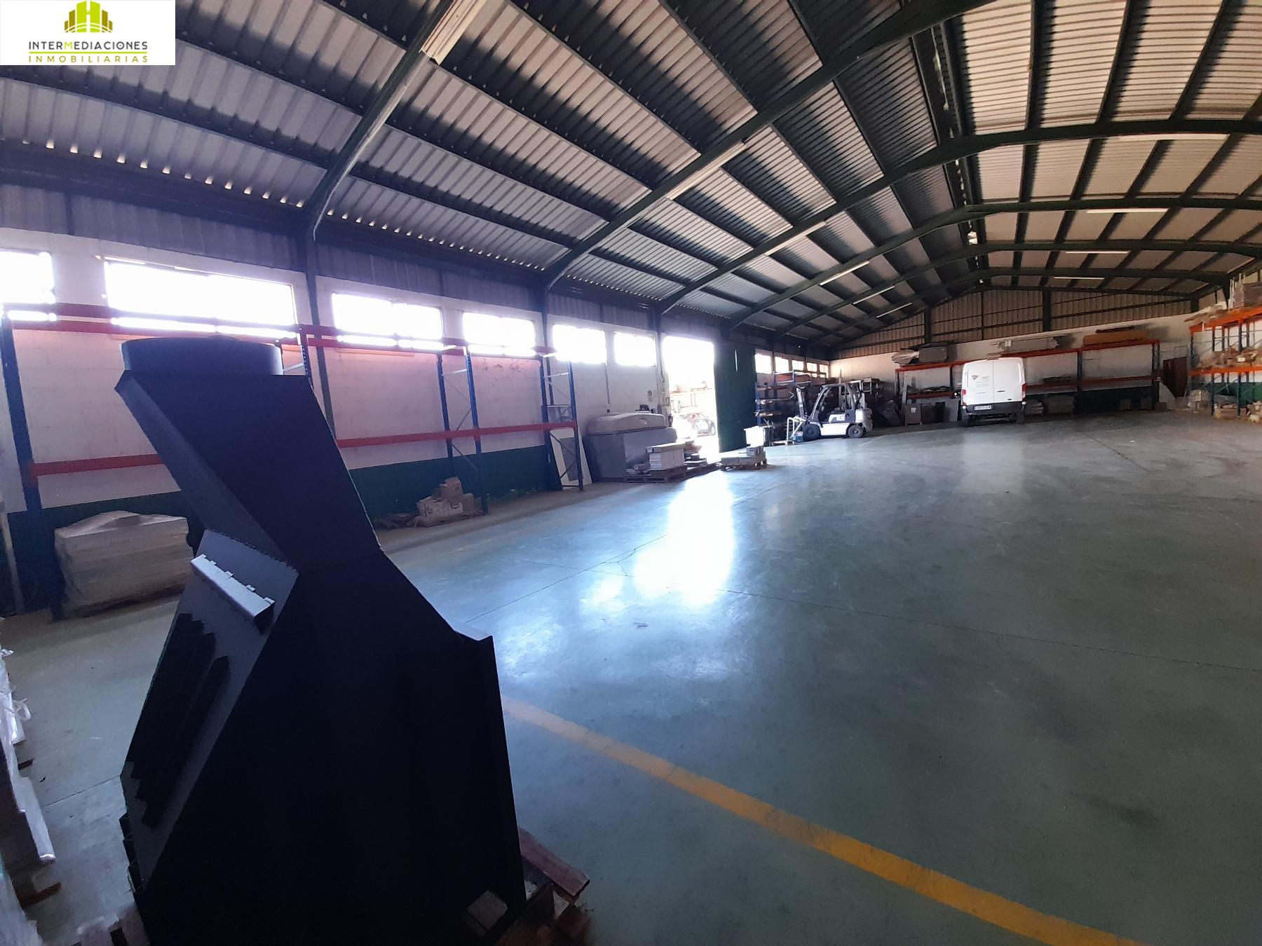 For sale of industrial plant/warehouse in Tobarra