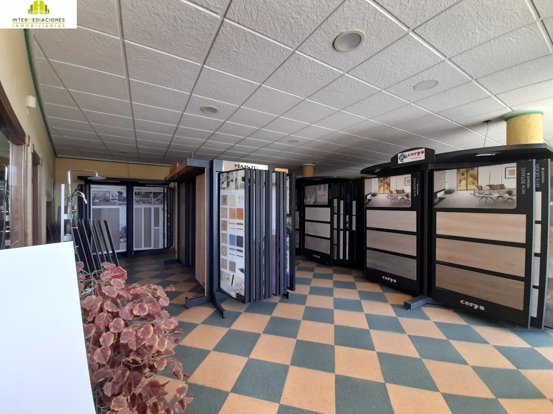 For sale of industrial plant/warehouse in Tobarra