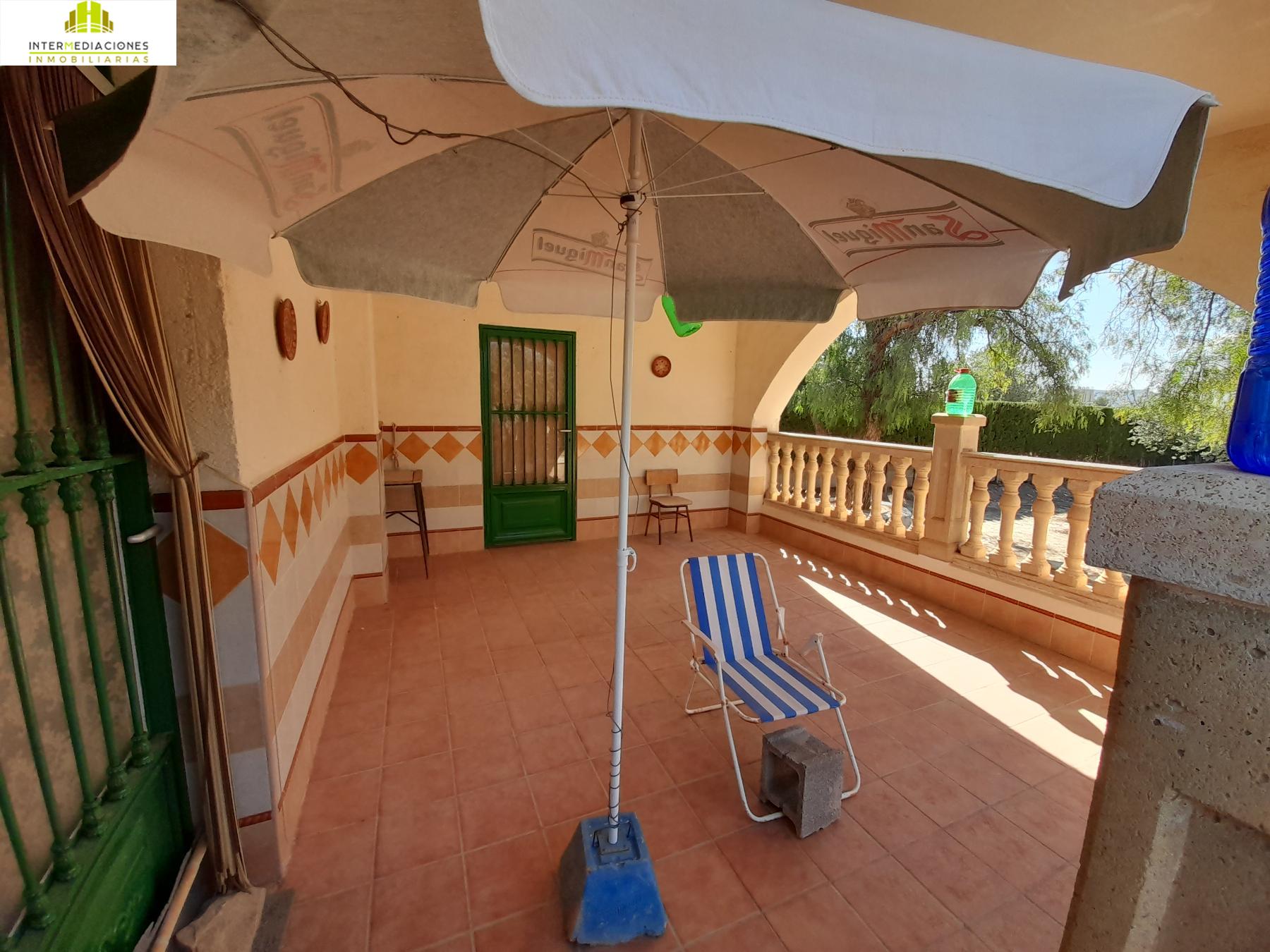 For sale of chalet in Tobarra