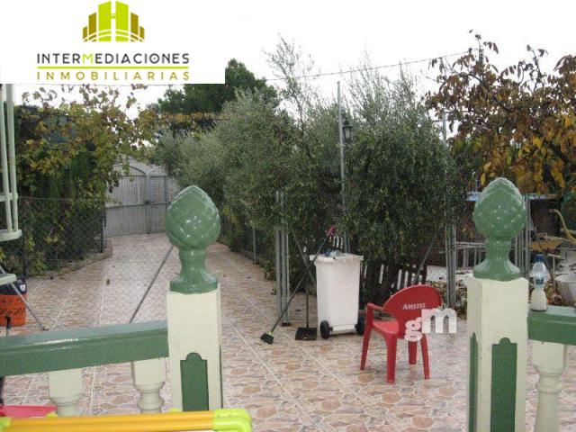 For sale of chalet in Albacete