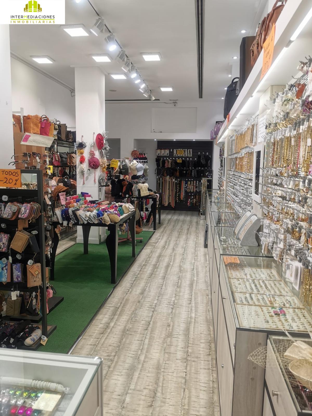For rent of commercial in Albacete